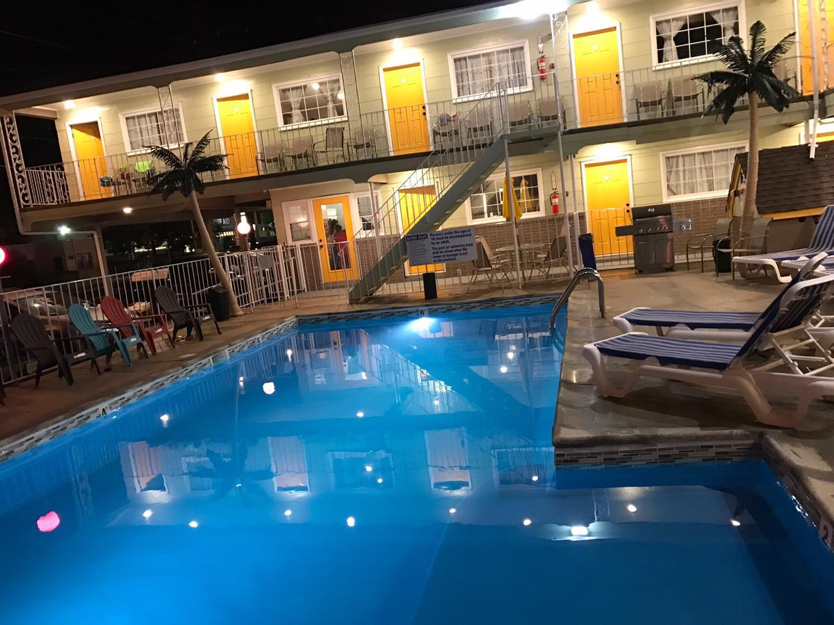 וויילדווד Sunrise Inn מראה חיצוני תמונה